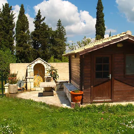 House Near The Of And Mirtiotissa In Vatos Corfu *