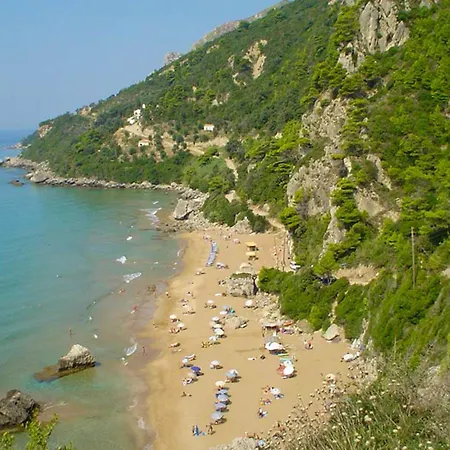 House Near The Of And Mirtiotissa In Vatos Corfu *