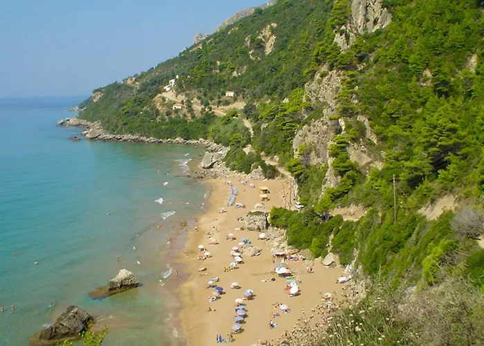 House Near The Of And Mirtiotissa In Vatos Corfu *